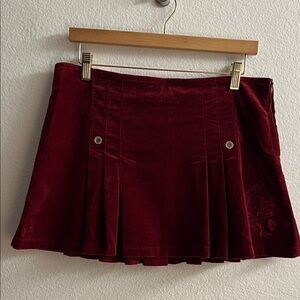 Orange County Burgundy Velvet Pleated Mini Skirt Size M